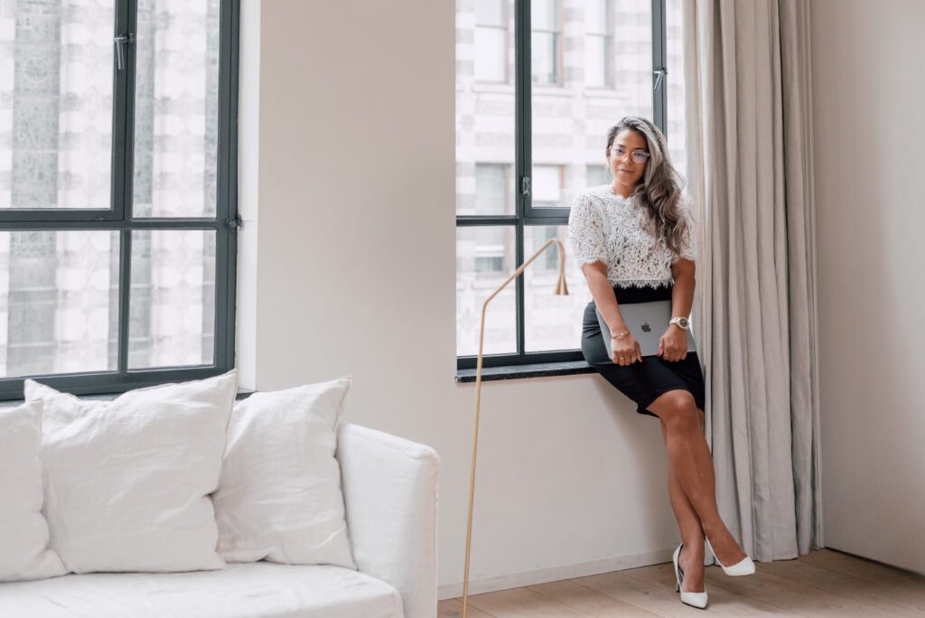 Thalia Lacle BoldBizz Blog